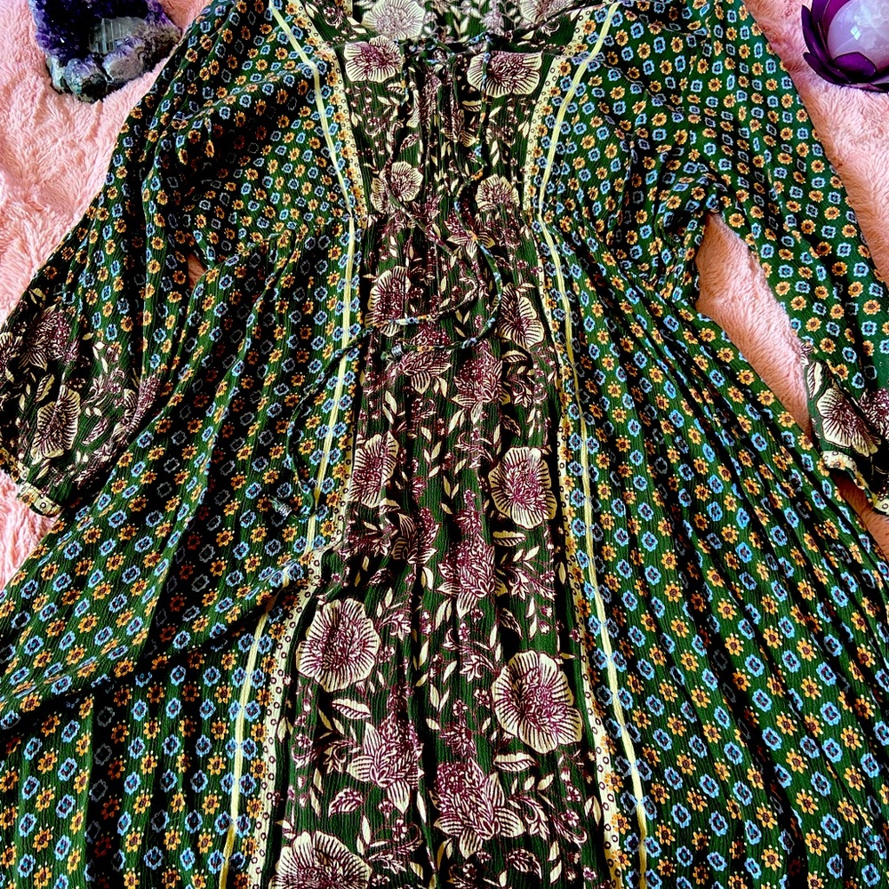 Flower Dress by Nostalgia Size XL